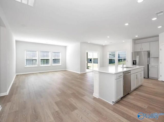 121 Gypsy Way, Toney, AL 35773