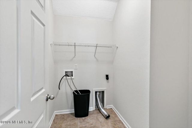 1424 ROYAL DORNOCH Drive, Jacksonville, FL 32221