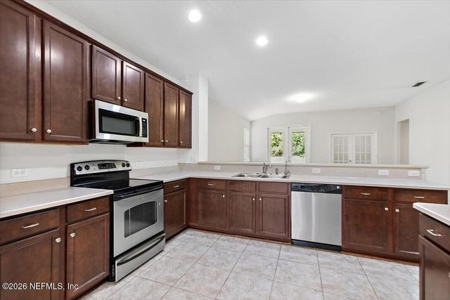 1424 ROYAL DORNOCH Drive, Jacksonville, FL 32221