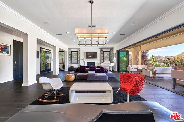 24950 Old Stone Way, Stevenson Ranch, CA 91381