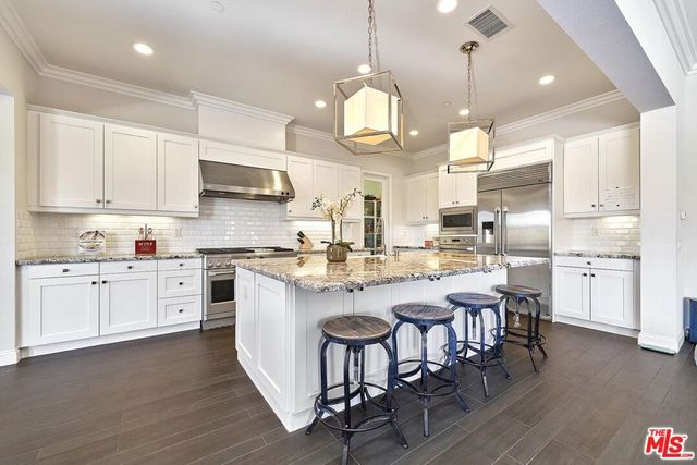 24950 Old Stone Way, Stevenson Ranch, CA 91381