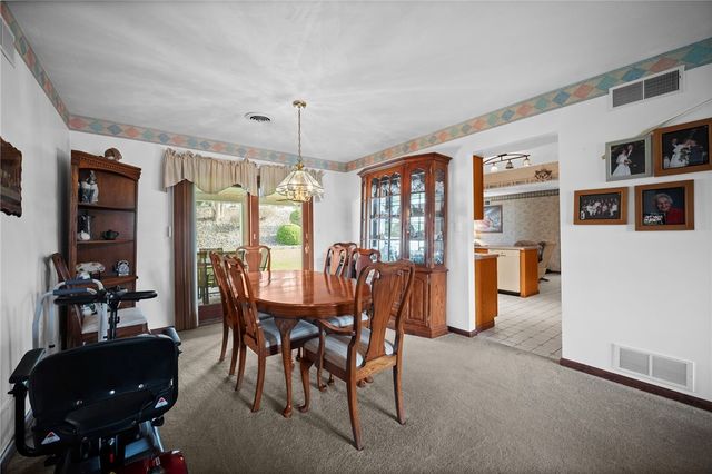 321 Meadowlark Dr, South Union Twp, PA 15401