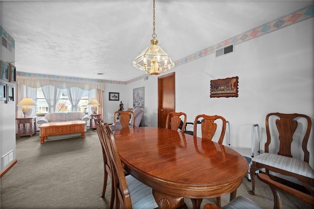 321 Meadowlark Dr, South Union Twp, PA 15401