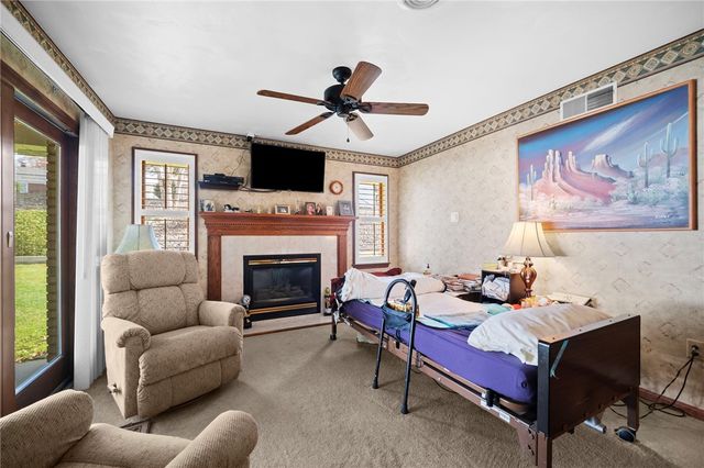 321 Meadowlark Dr, South Union Twp, PA 15401