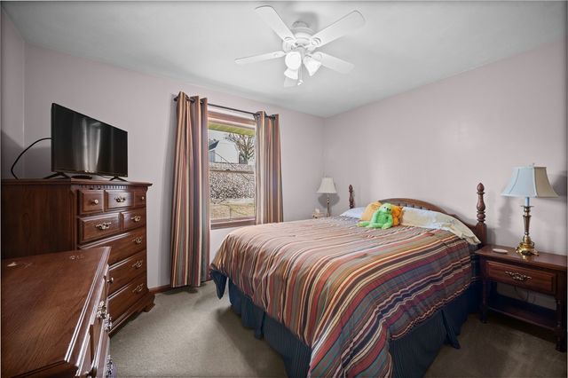 321 Meadowlark Dr, South Union Twp, PA 15401