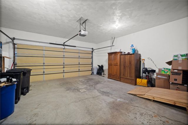 321 Meadowlark Dr, South Union Twp, PA 15401