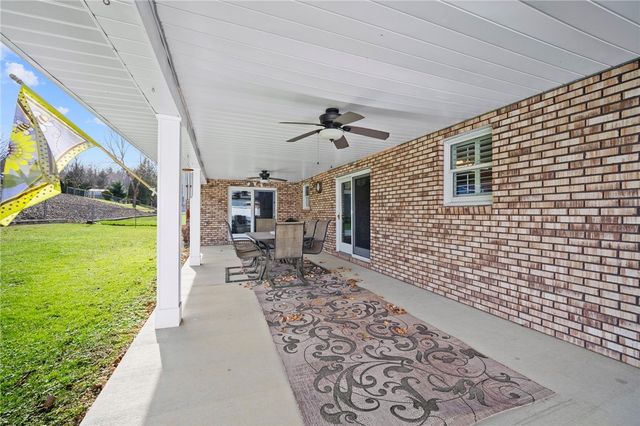 321 Meadowlark Dr, South Union Twp, PA 15401