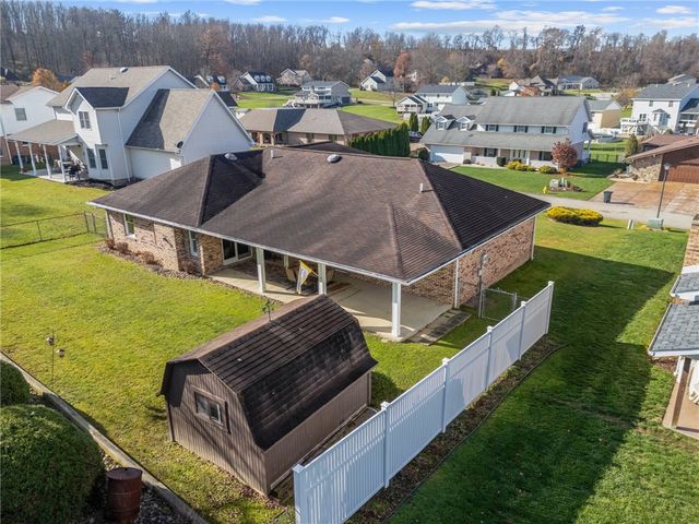 321 Meadowlark Dr, South Union Twp, PA 15401