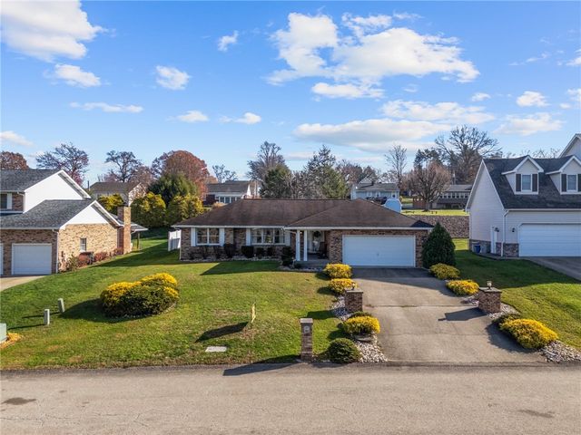 321 Meadowlark Dr, South Union Twp, PA 15401