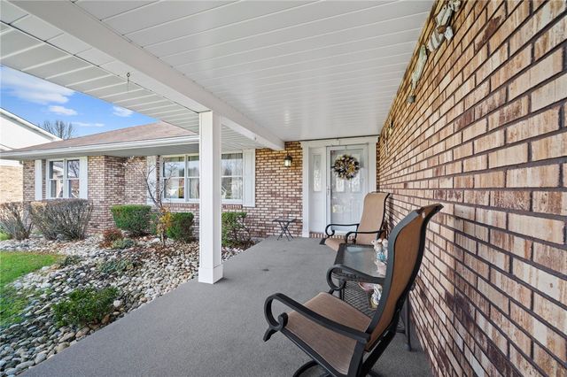 321 Meadowlark Dr, South Union Twp, PA 15401