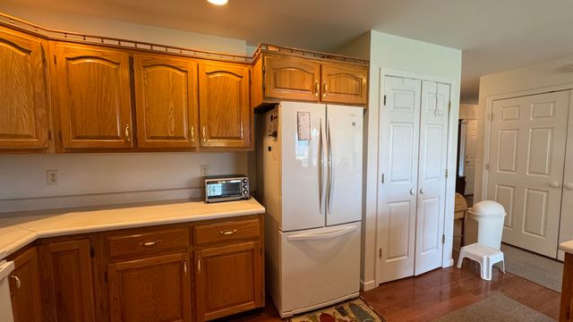 1050 Burnell Drive, Berea, KY 40403