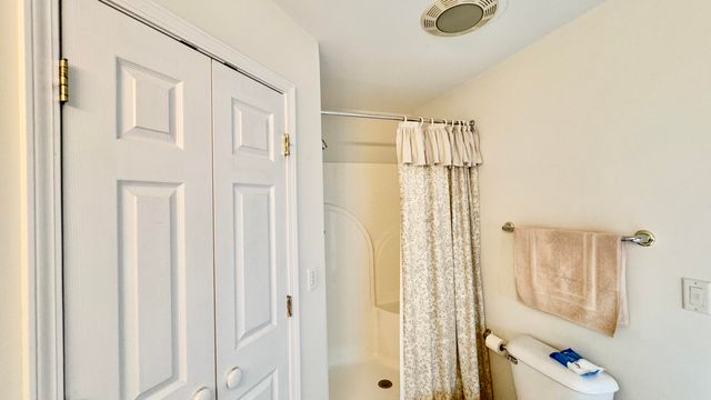 1050 Burnell Drive, Berea, KY 40403