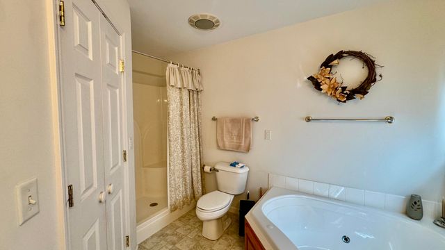 1050 Burnell Drive, Berea, KY 40403