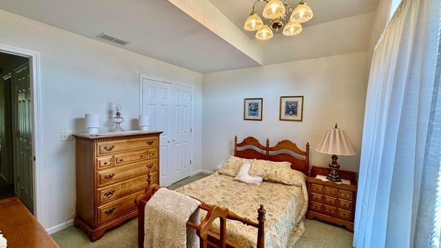 1050 Burnell Drive, Berea, KY 40403