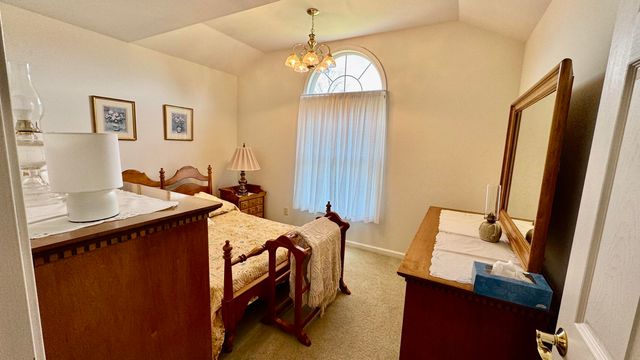 1050 Burnell Drive, Berea, KY 40403