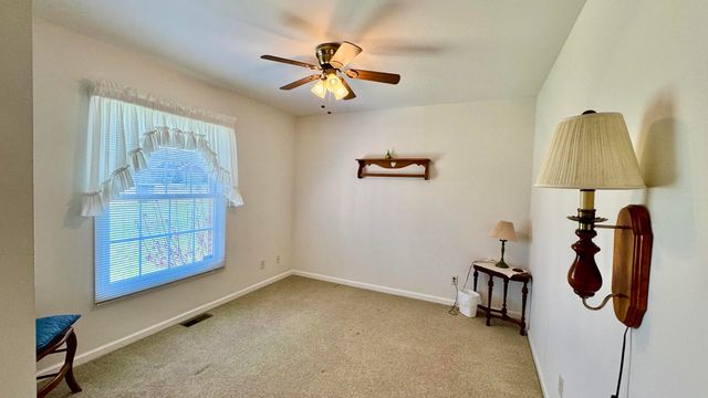 1050 Burnell Drive, Berea, KY 40403