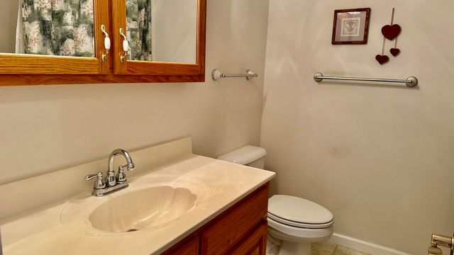 1050 Burnell Drive, Berea, KY 40403