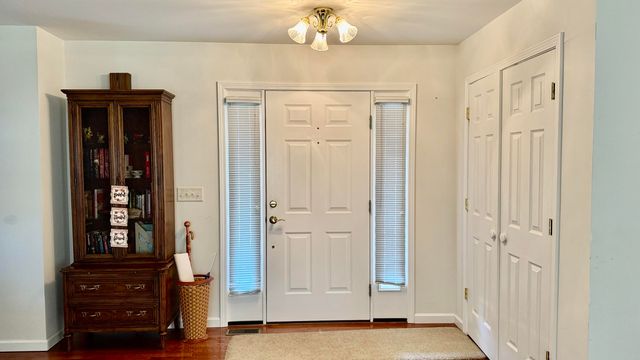 1050 Burnell Drive, Berea, KY 40403