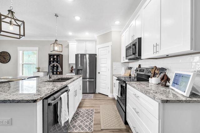 915 Linden Avenue, Niceville, FL 32578