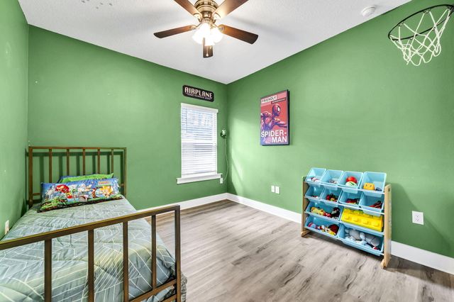 915 Linden Avenue, Niceville, FL 32578