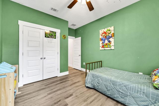 915 Linden Avenue, Niceville, FL 32578