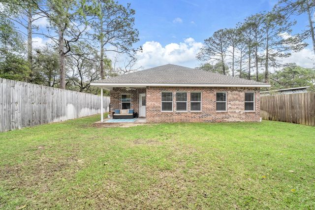 915 Linden Avenue, Niceville, FL 32578