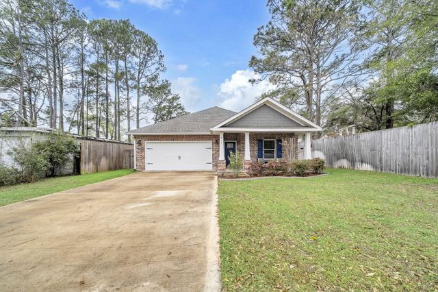 915 Linden Avenue, Niceville, FL 32578