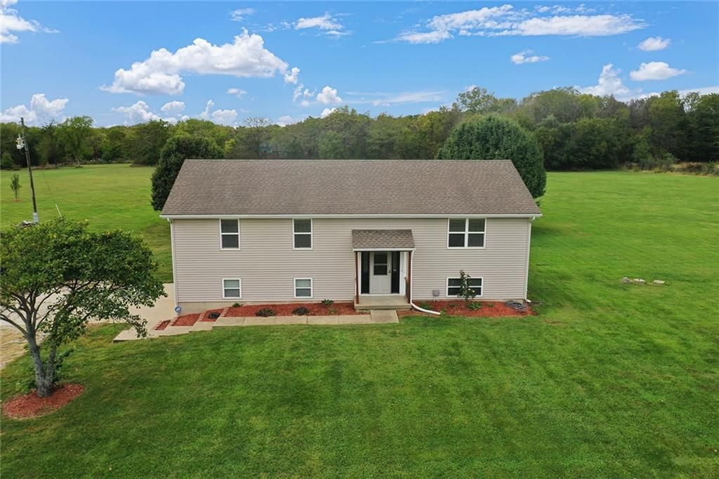 23704 S Scottsdale Terrace, Peculiar, MO 64078