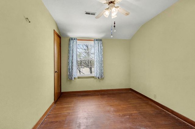 7123 Baring Pkwy, Hammond, IN 46324