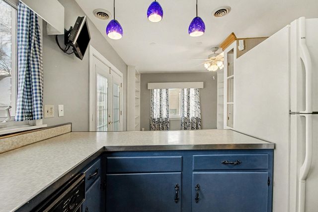 7123 Baring Pkwy, Hammond, IN 46324