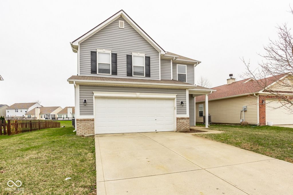 3758 Gray Heather Lane, Whitestown, IN 46075