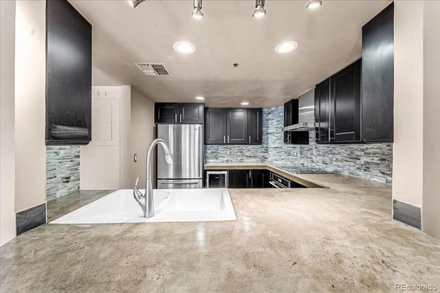 350 Detroit Street 103, Denver, CO 80206