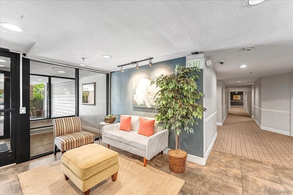 350 Detroit Street 103, Denver, CO 80206
