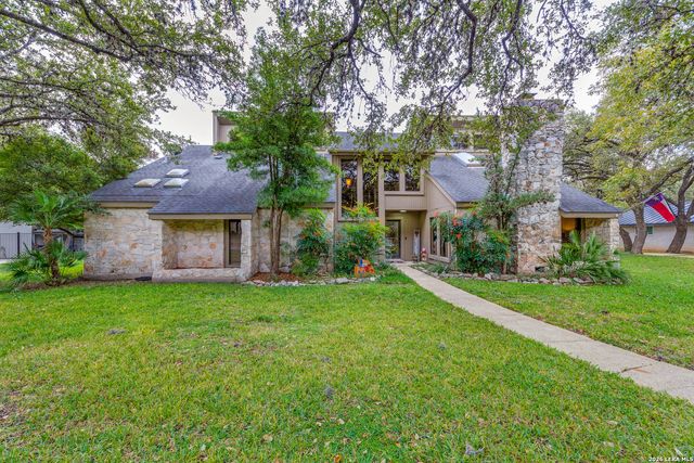 212 SAGECREST DR, San Antonio, TX 78232
