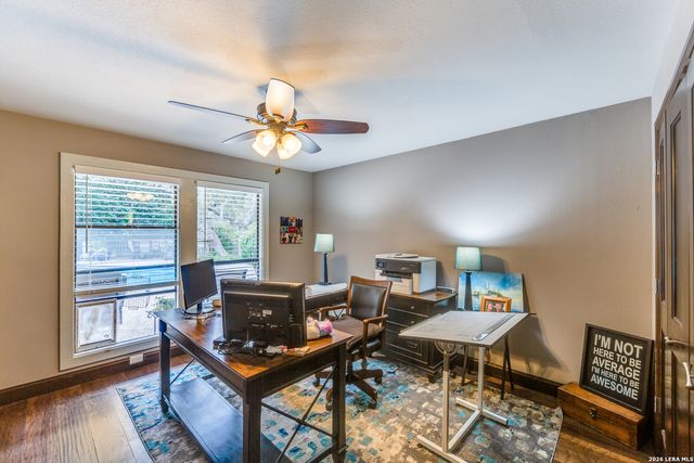 212 SAGECREST DR, San Antonio, TX 78232