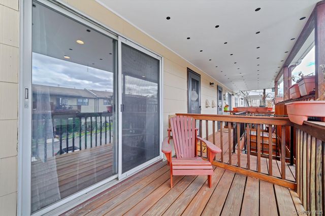 19 Somerset Drive, Suffern, NY 10901
