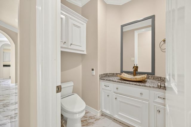 3707 Abbeywood Drive, Pearland, TX 77584