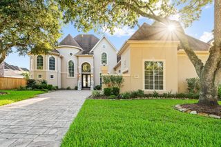 3707 Abbeywood Drive, Pearland, TX 77584