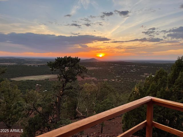 80 County Rd N3313 --, Vernon, AZ 85940