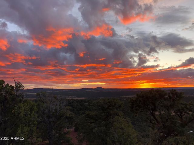 80 County Rd N3313 --, Vernon, AZ 85940