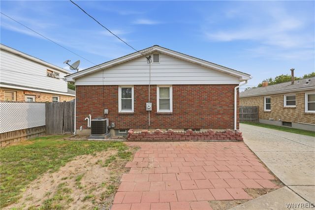 289 French Road, Cheektowaga, NY 14043