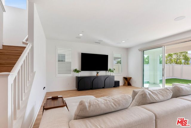 18130 Radiance Lane, Santa Clarita, CA 91350