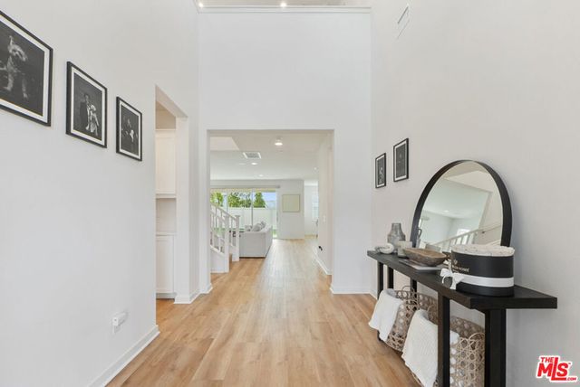 18130 Radiance Lane, Santa Clarita, CA 91350