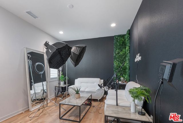 18130 Radiance Lane, Santa Clarita, CA 91350