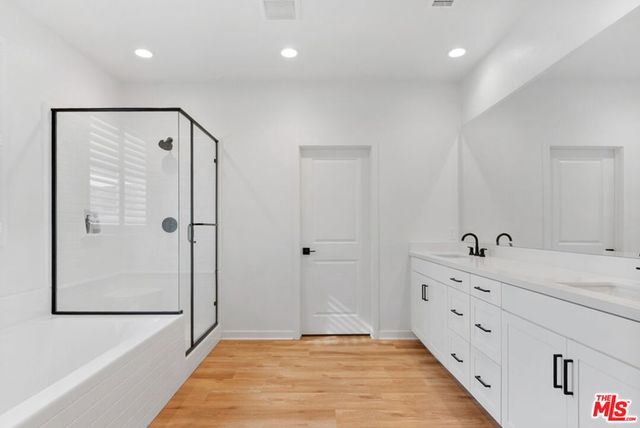 18130 Radiance Lane, Santa Clarita, CA 91350