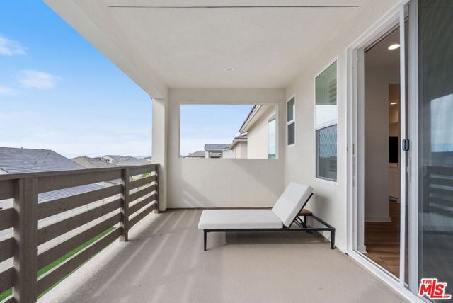 18130 Radiance Lane, Santa Clarita, CA 91350