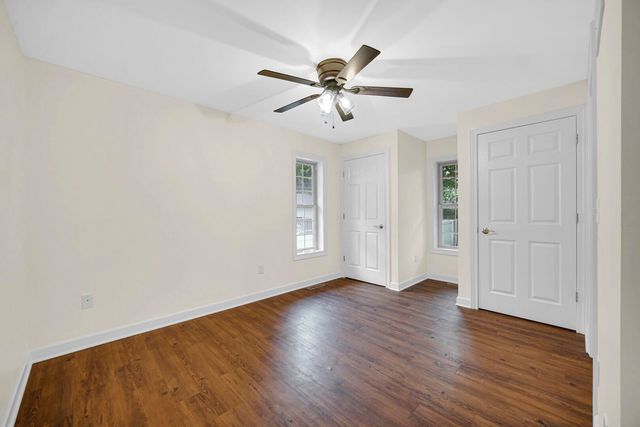 925 S Indiana Avenue, Crown Point, IN 46307