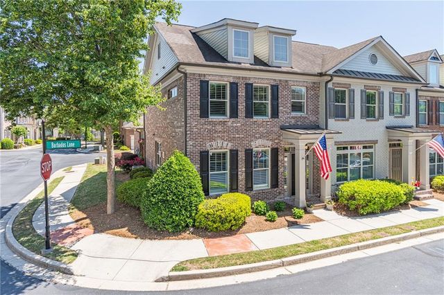 300 Barbados Lane, Suwanee, GA 30024