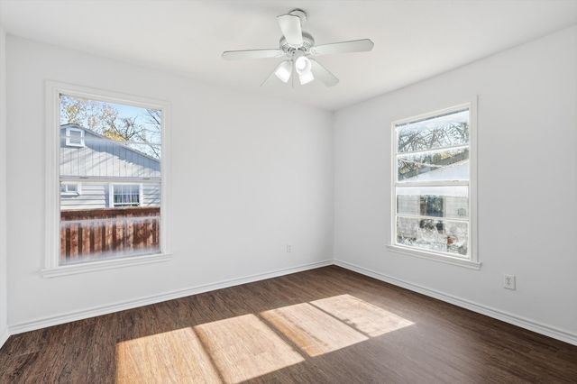 4024 Moler Street, Dallas, TX 75211