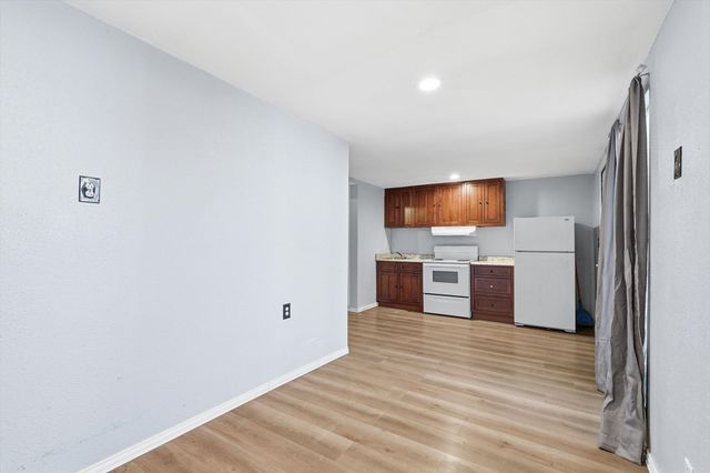 4024 Moler Street, Dallas, TX 75211